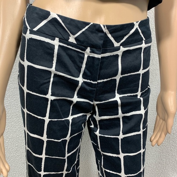 Trina Turk Women's Straight Cropped Pants - Picture 2 of 8